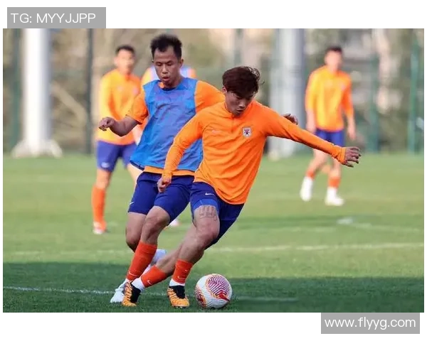 值得称赞,泰山队两新星加练,一天两练,谢文能情绪真的没得说